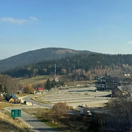 Daire Buena Vista Czarna Gora Sienna (Klodzko)